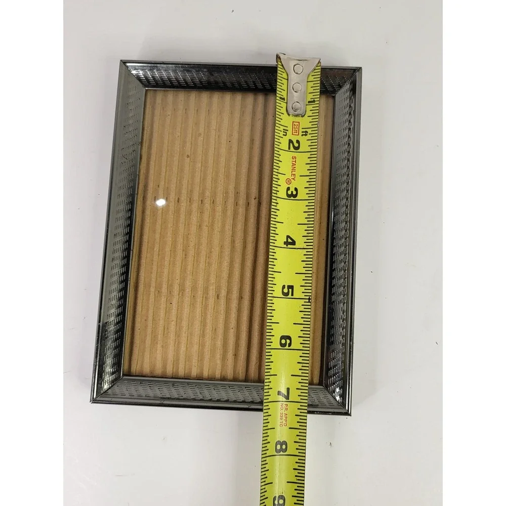 Intercraft Vintage Silver Tone Metal Textured Grid Picture Frame 5x7 Tabletop